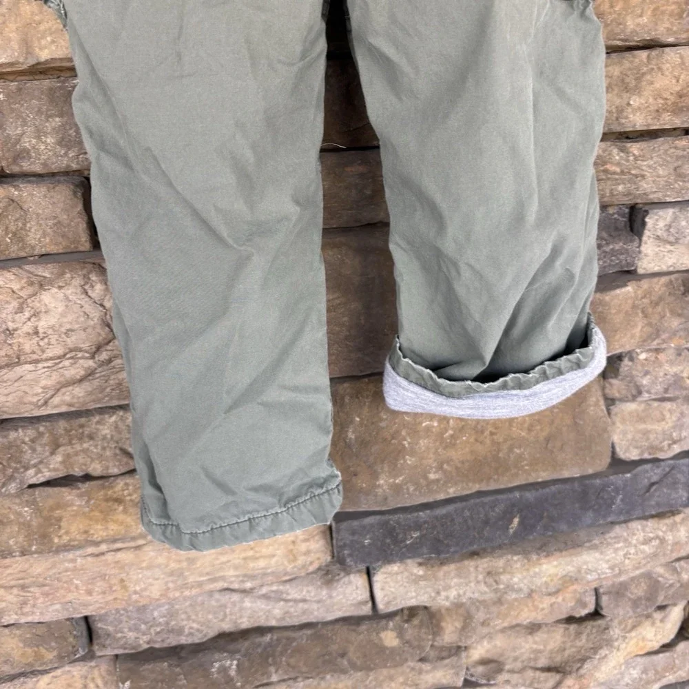 GAP baby olive